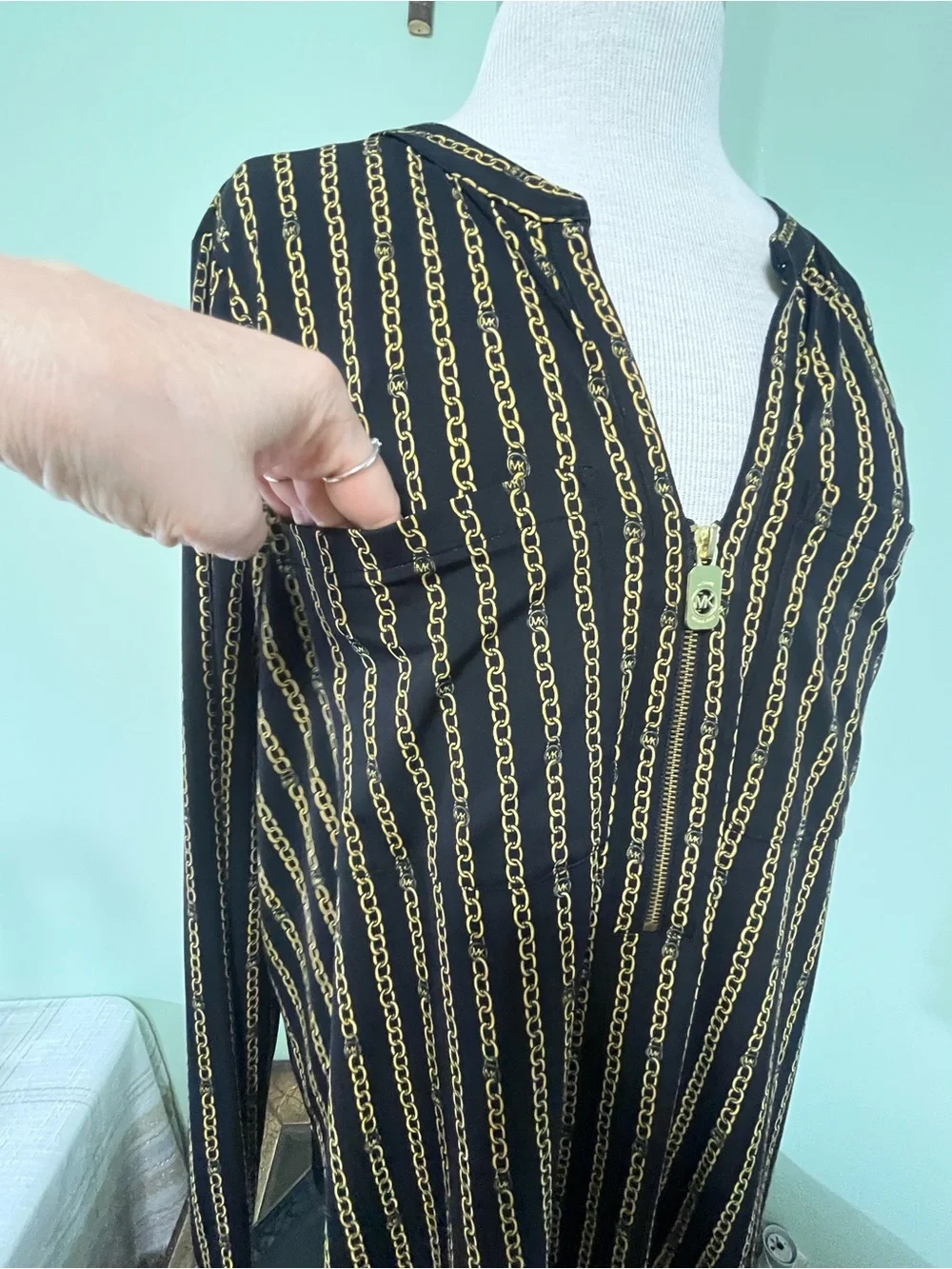 Michael Kors Black Long-Sleeve Tunic with Gold Chain Stripe XXL